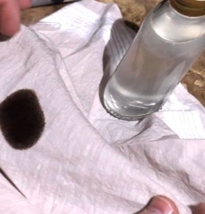 Как отстирать йод с одежды в домашних условиях?