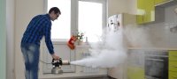 Как за короткое время устранить запах гари в квартире